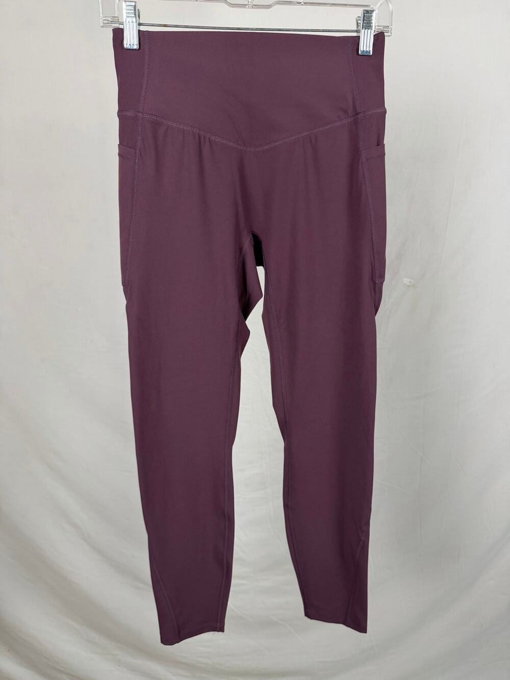 Halara Plum Purple High-Waisted 7/8 Pocket Athletic Leggings Size M NWT